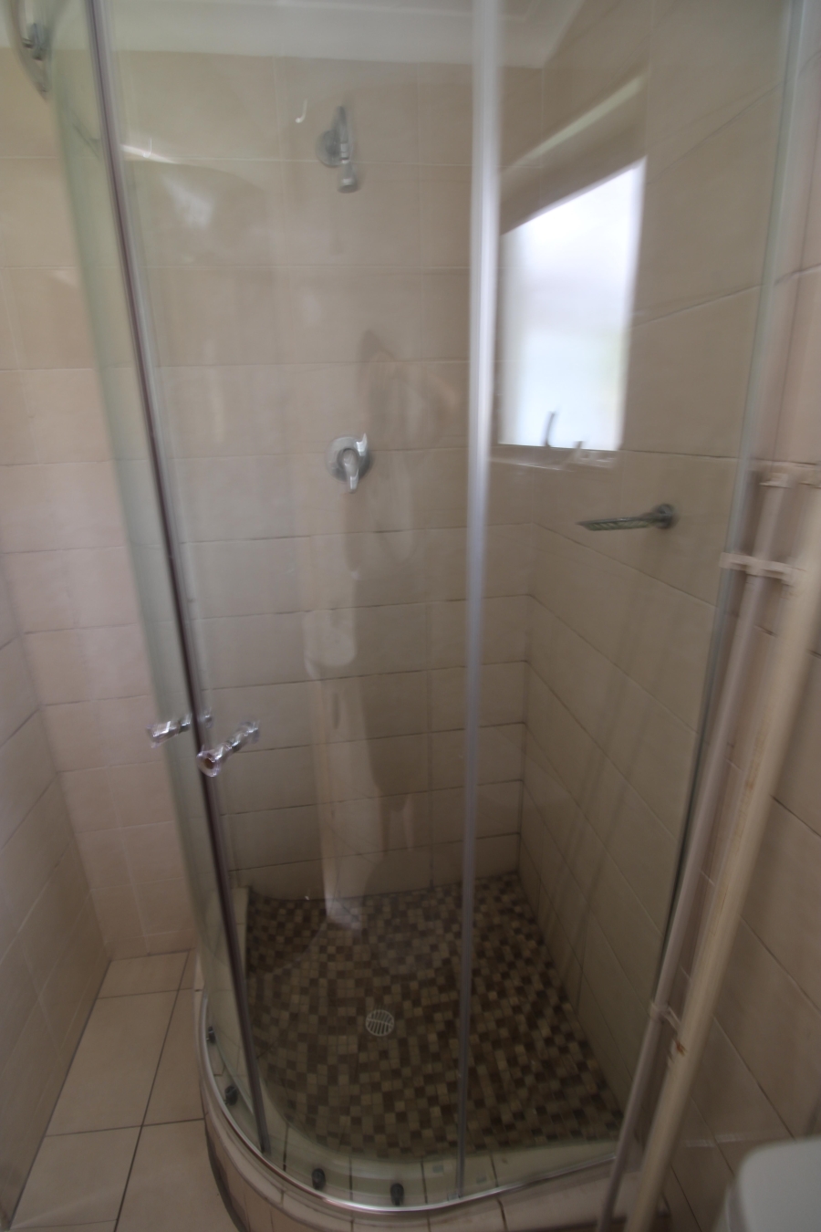 To Let 1 Bedroom Property for Rent in Amalinda Eastern Cape